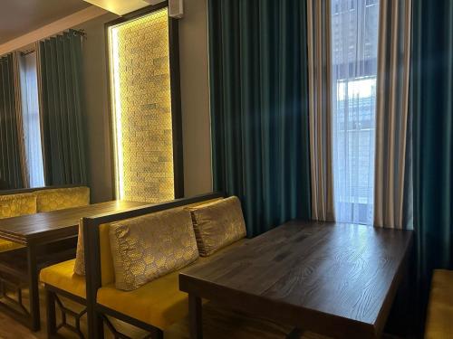 Grand Way Hotel in Taraz