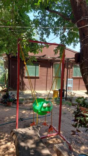 cabaña DOÑA ANGELA- monoambiente 4 personas (cabana DONA ANGELA- monoambiente 4 personas) in Ayolas