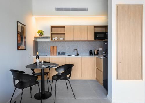 Facilities, Tayo Studios & Apartments in Bat Yam