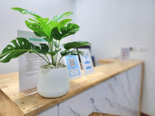 ชวนชม โฮเทล (Chuanchom Hotel) in มหาสารคาม