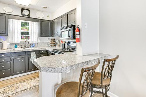 6 Mi to Dtwn Dog-Friendly Clarksville Home! in Clarksville, USA