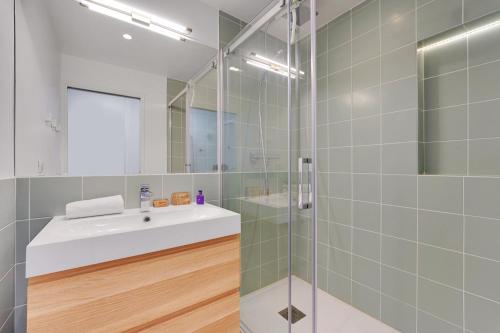 Bel appartement design proche Gare de Lyon balcon - image 8
