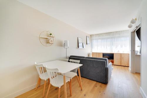 Bel appartement design proche Gare de Lyon balcon - image 5