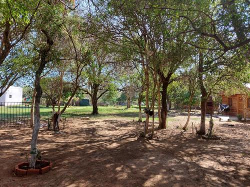 cabaña DOÑA ANGELA- monoambiente 4 personas (cabana DONA ANGELA- monoambiente 4 personas) in Ayolas