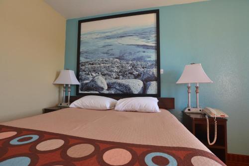 Super 8 by Wyndham Midwest City OK, Мидуэст-Сити (фото 8)