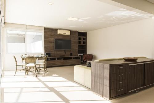 Cobertura Chique 100m da Praia, Ingleses ING7305