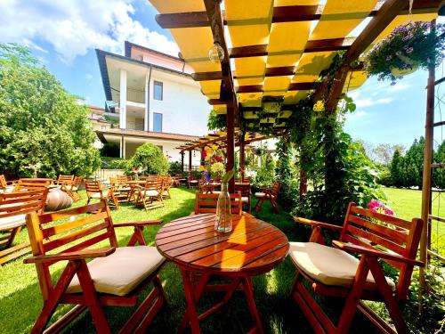 Bar/lounge, Arkite Complex in Kosharitsa