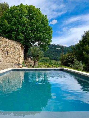 Mas Provençal climatisé avec piscine chauffée