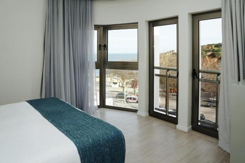 Carvi Beach Hotel - main image
