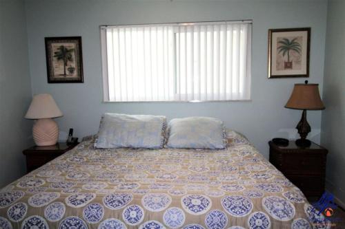 Madeira Beach Tropic Breeze Unit 11 Second Floor in St Pete Beach, USA