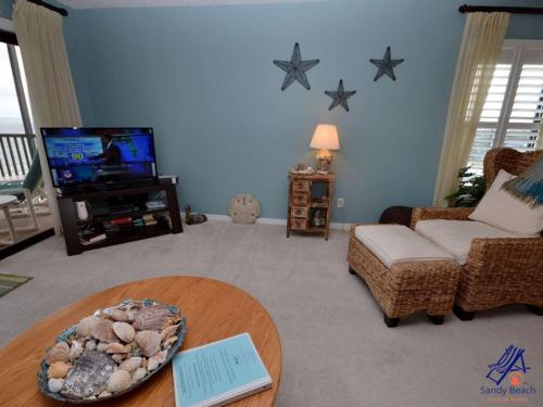 Indian Rocks Beachfront 2BR 2BA Reflections 908 in Clearwater Beach, USA
