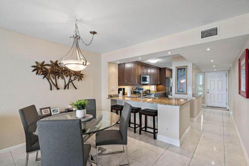 New Listing Bahia Vista 8 411 2BD 2BA