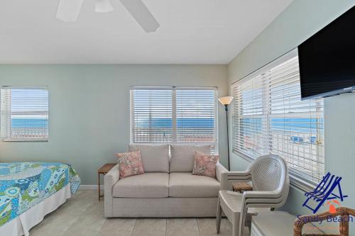Second Floor Corner Efficiency Beachfront Retreat in St Pete Beach, USA