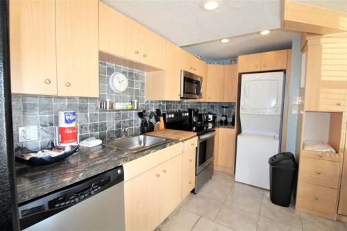 Sea Rocket 0 Cozy 1BD 1BA Oasis in North in St Pete Beach, USA