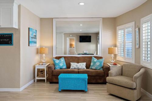 Sea Rocket 28 1BD 1BA Beachside Tranquility in in St Pete Beach, USA