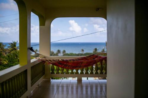 Mariposa Beach House in Arecibo