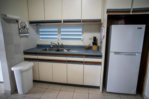 Mariposa Beach House in Arecibo