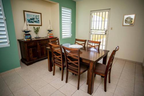 Mariposa Beach House in Arecibo