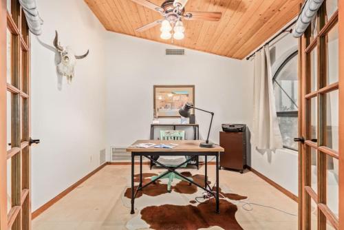 Sunrise Oasis your Western Oasis in the Desert