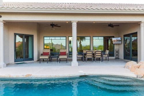 AZ Desert Views Pool Spa Sleep 8