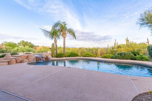 AZ Desert Views Pool Spa Sleep 8