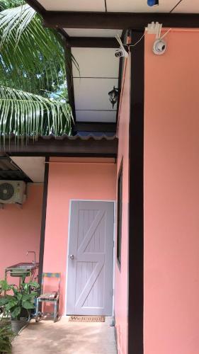 Guesthouse Maya Coconut Garden Guesthouse Maya Coconut Garden