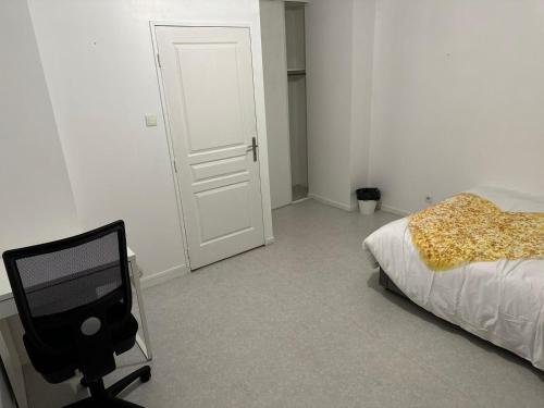 Chambre meublée cuisine 20 minutes de Disneyland 2 (Chambre meublee cuisine 20 minutes de Disneyland 2) in 尚馬恩河畔