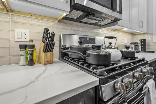 3BR2Bth TD Garden BOS MIT Harvard 2 Parking Spaces 3BR2Bth TD Garden BOS MIT Harvard 2 Parking Spaces