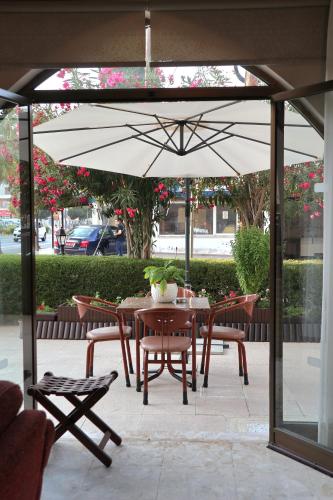 Layiotis Hotel in Ларнака