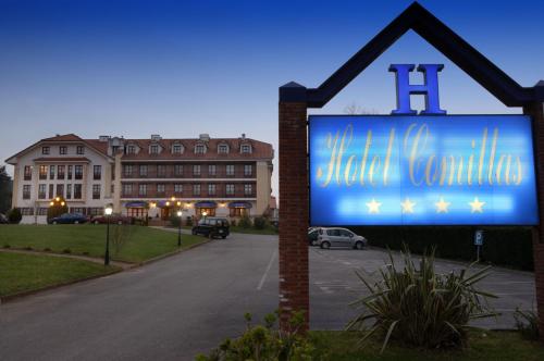 Hotel Comillas - 출입구