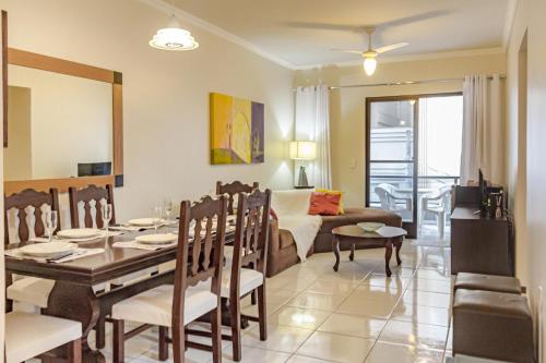 Conforto a 2 quadras do Mar em Meia Praia MM9040