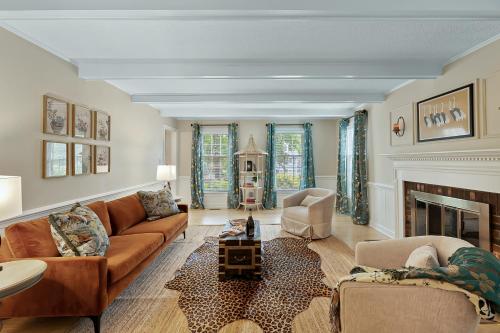 Cozy 4bd Home - NC State & Airport nearby in Cary, USA