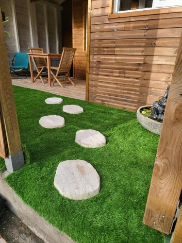 Bungalow chez Seve et Savi avec jacuzi in Sainte Rose