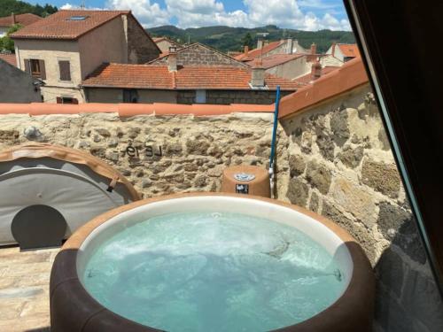 . Le 19 - 38m2 Terrasse Jacuzzi - Centre Historique - Clim