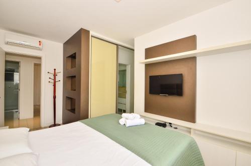 Jurerê para 6 hóspedes a 2 quadras da praia N1705