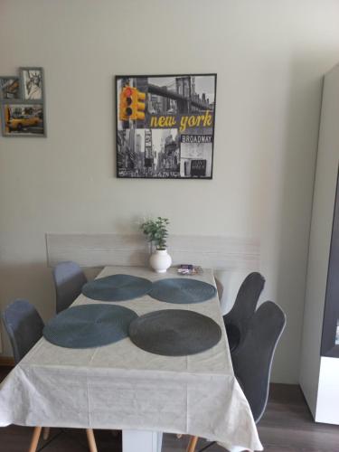 Berik Apartman in เคอร์ตวารอส