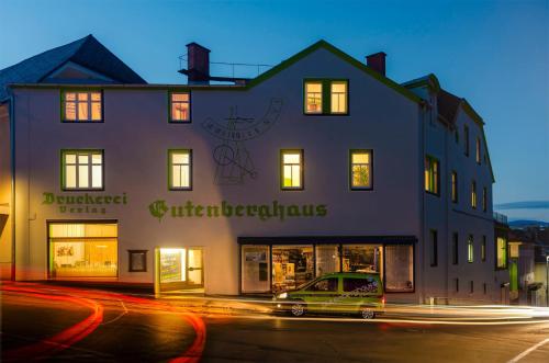 Hotelli välisilme, Das Gutenberghaus - Self Check In in Knittelfeld