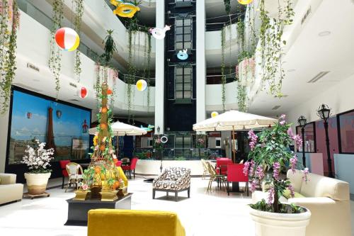ทัศนียภาพภายนอกโรงแรม, Paris FC Hotel in กาโซเนส