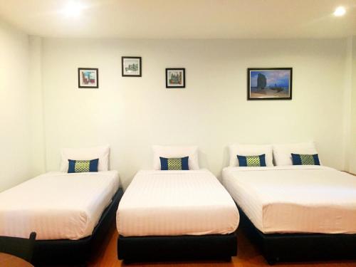 Double DD House at MRT Sutthisarn, Bangkok (fotografie 7)