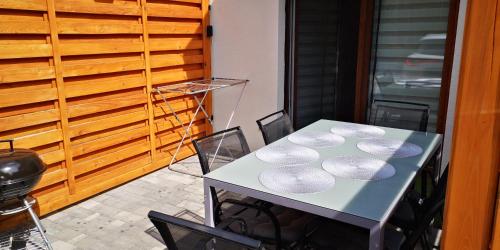 Extra Apartament Leśny Miodek Sielpia Wielka (Extra Apartament Lesny Miodek Sielpia Wielka) in Sielpia Wielka