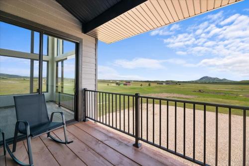 Bear Butte Luxury Retreat Hot Tub Stunning Views in Sturgis