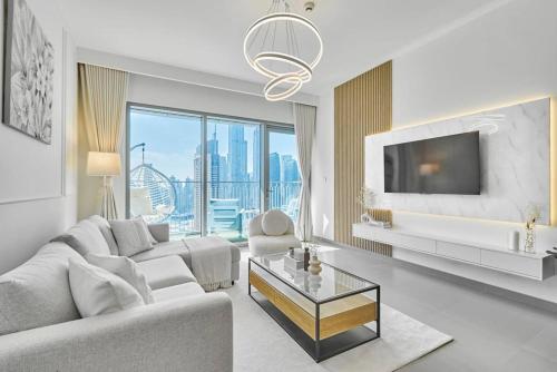 LUXE | 2BR | Burj Khalifa View | Dubai Mall Access - image 6