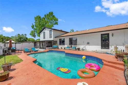 New decorate house w 4 bedrooms in Lutz, USA