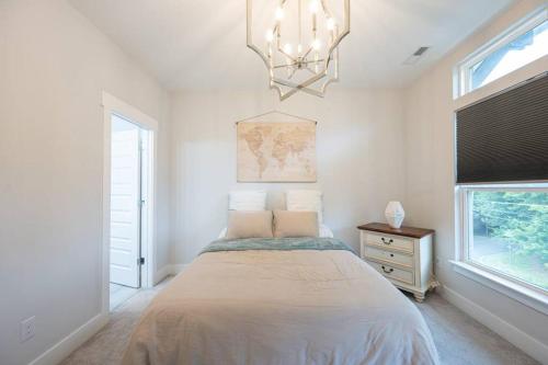 The Sente, New Home, Two Miles to Downtown Charlotte in Charlotte, USA