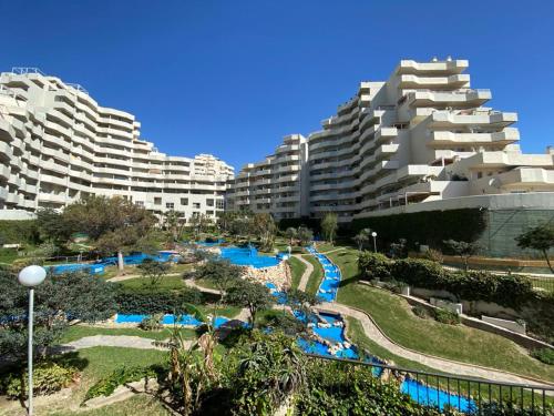 Apartamentos MAGIC BENALBEACH by Benalnova 2