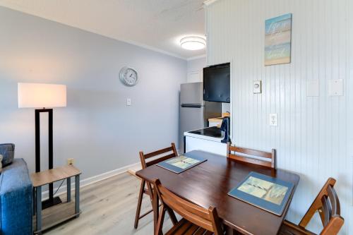 Beachfront Family Condo with Stunning Views! Beachfront Family Condo with Stunning Views!