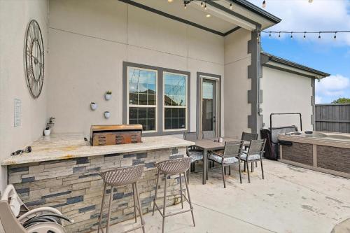 Texan Sunny Oasis 5 BED Private Pool Hot tub Texan Sunny Oasis 5 BED Private Pool Hot tub