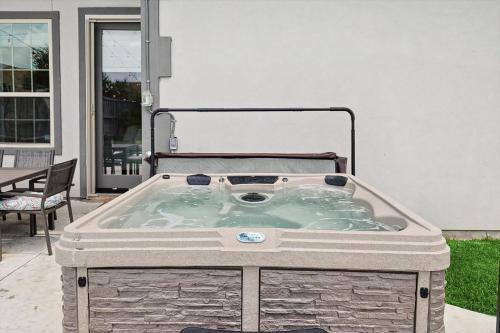 Texan Sunny Oasis 5 BED Private Pool Hot tub Texan Sunny Oasis 5 BED Private Pool Hot tub