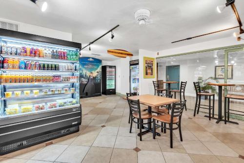 Best Western Orlando Gateway Hotel - image 11