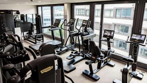 Radisson Blu Hotel Lucerne - image 2